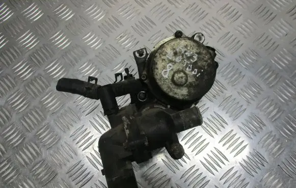 Ford Mondeo Mk III Vacuum pump