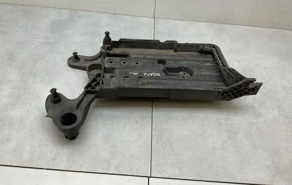 Battery tray