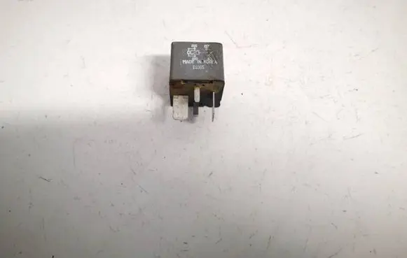 Dodge Journey Other relay 04692139aa