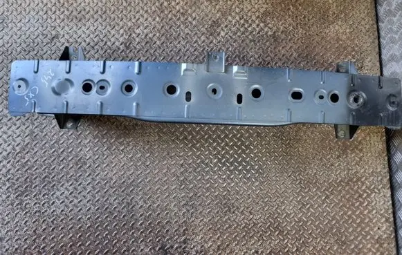 Front bumper cross member