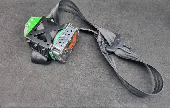 Audi A8 S8 D4 4H Rear seatbelt 4H0857805A 4H0857805AV04 4H0857805DV04
