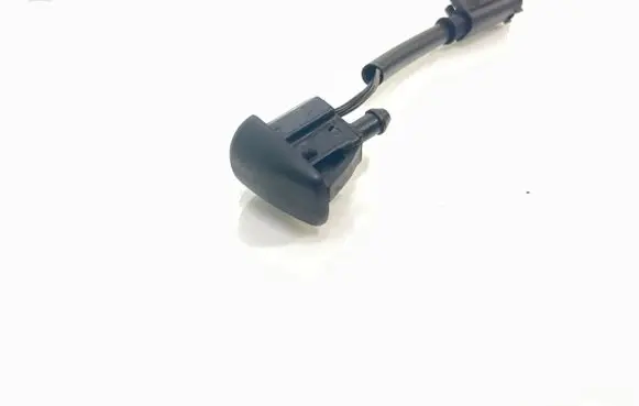 BMW 5 E60 E61 Windshield washer spray nozzle 7046060 19670793