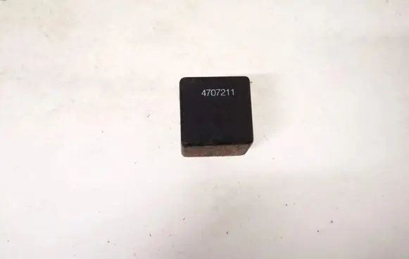 Chrysler Voyager Other relay 4707211