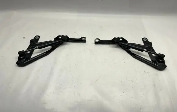 Chevrolet Camaro Tailgate/trunk/boot hinge 84045964 84045963