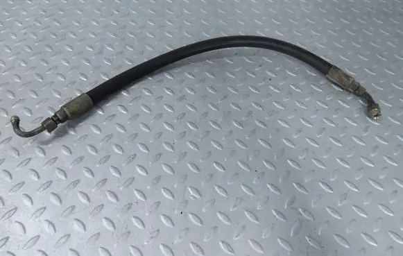 Mercedes-Benz 200 300 W123 Power steering hose/pipe/line