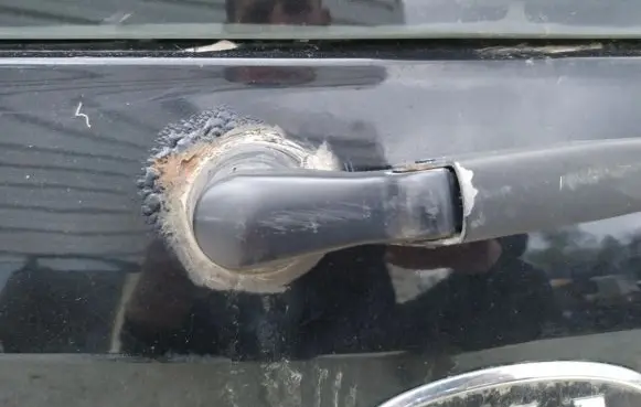 KIA Sorento Third/center stoplight
