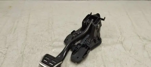 Audi A3 8Y Brake pedal 5q2723058