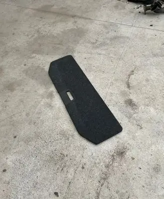 Nissan Note (E11) Trunk/boot floor carpet liner 