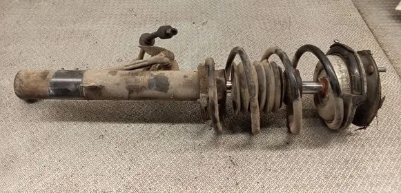 BMW 3 E90 E91 Front shock absorber with coil spring 6786005