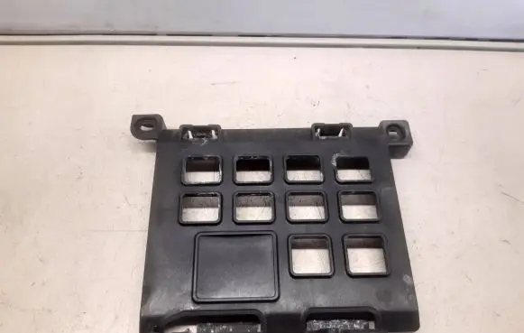 Audi A8 S8 D4 4H Other engine bay part 4H0906330E