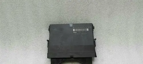 Mercedes-Benz CLK A209 C209 Rear brake EMF control unit/module A2098205226