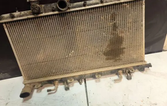 Subaru Legacy Coolant radiator 1680