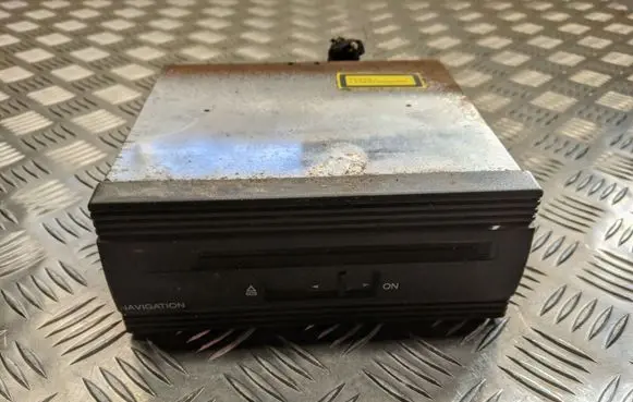 Audi A6 S6 C5 4B Navigation unit CD/DVD player 4d0919887b