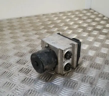 Volkswagen PASSAT B6 ABS Pump 3C0614109AF