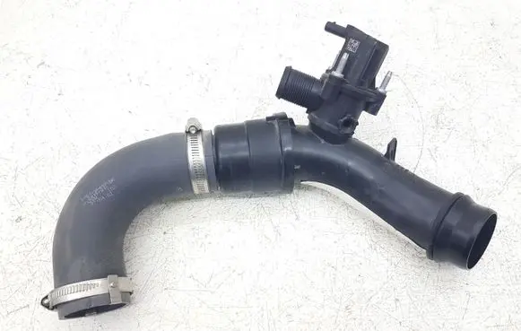 Ford Escape IV Intercooler hose/pipe LX619P437 LX619P437DA M128W