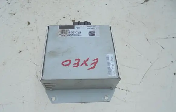 Seat Exeo (3R) Sound amplifier 3R0035223