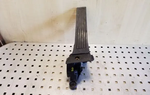 Hyundai i40 Accelerator throttle pedal 327263Z900 327272T900