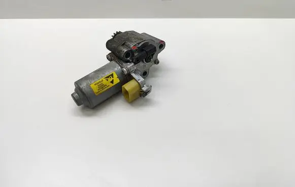 BMW 5 E60 E61 Gearbox-reducer motor 8514220222