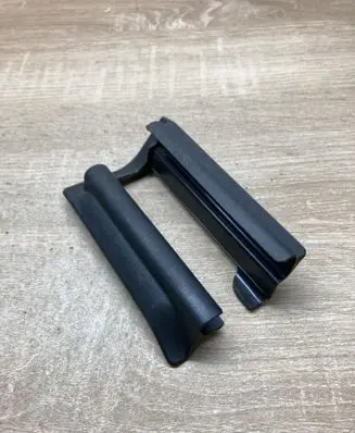 Mercedes-Benz E W211 Front driver seat rail trim 2119191220