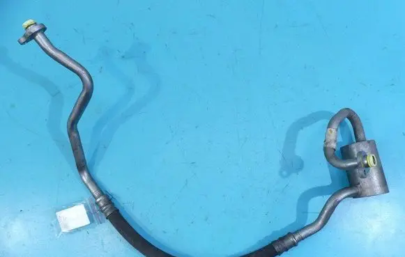 Air conditioning (A/C) pipe/hose