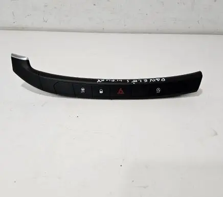 Fiat Tipo Hazard light switch 07356973620 735697362