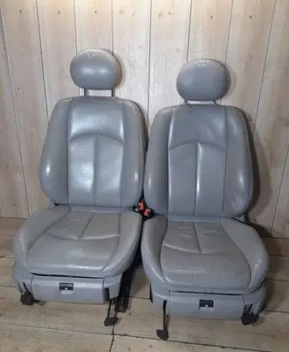 Mercedes-Benz E W211 Front driver seat 