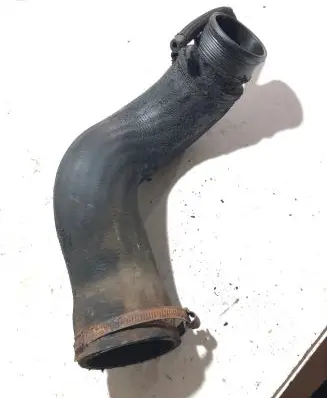 Volvo XC60 Intercooler hose/pipe