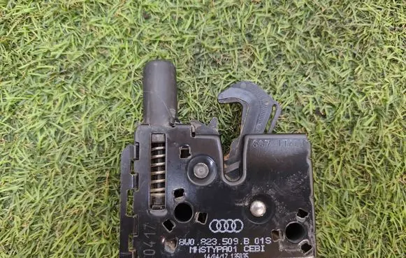 Audi S5 F5 Engine bonnet/hood lock/catch 8W0823509B MHSTYPA01