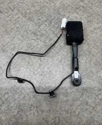 BMW X1 F48 F49 Front seatbelt buckle 7313299 72117313299