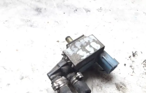 Renault Espace - Grand espace IV Vacuum valve 