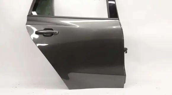 Ford Focus Front door 5782590