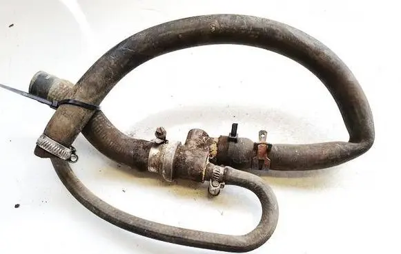Volkswagen Golf II Engine coolant pipe/hose 191819911a