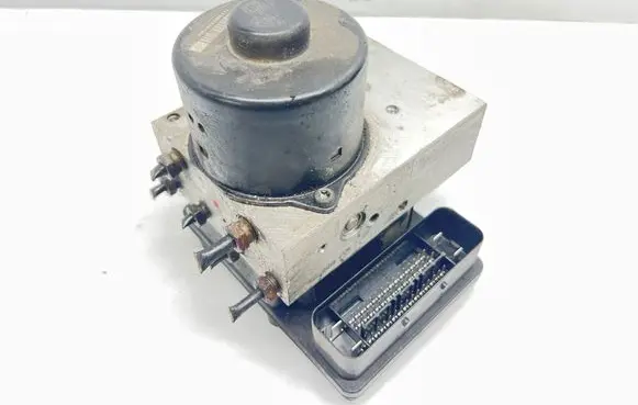 Mercedes-Benz ML W164 ABS Pump A2515450832