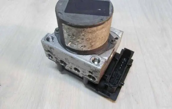 Renault Scenic II - Grand scenic II ABS Pump 0265231474 7417