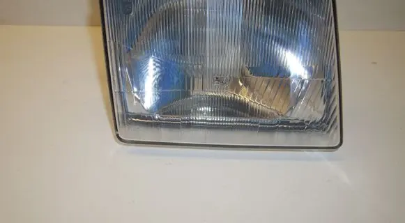 Opel Kadett E Headlight/headlamp 03750700