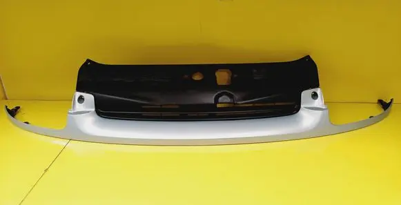 Renault Clio II Front grill 7700846870 7700415849