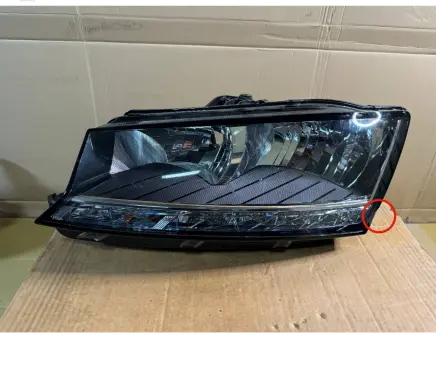 Skoda Fabia Mk3 (NJ) Headlight/headlamp 6V1941015D 030111520100