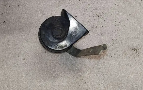 BMW X5 E70 Horn signal A046495