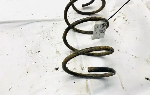 Alfa Romeo 147 Rear coil spring