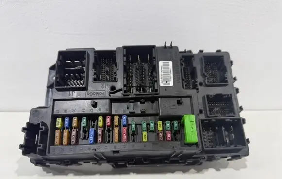 Ford Explorer VI BSM Control unit LU5T15604 A2C7664140800