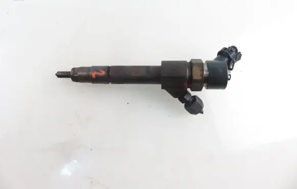 Volvo S40, V40 Fuel injector 7700111014 0445110021