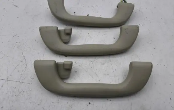 Mazda CX-7 A set of handles for the ceiling 