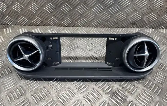 Mercedes-Benz SLK R172 Dash center air vent grill A1726801289