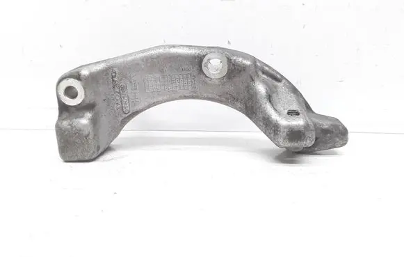Volvo V60 A/C compressor mount bracket 31401869