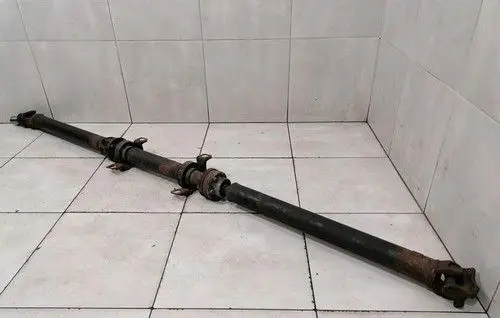 Mitsubishi Lancer Evolution Rear driveshaft/prop shaft MR581186