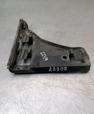 Seat Alhambra (Mk1) Front bumper mounting bracket 7M3807183