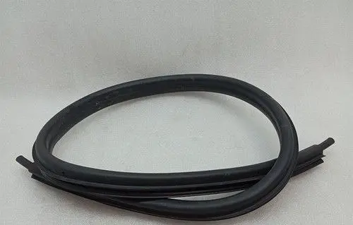 Porsche 718 Cayman 982 982c Rubber seal front coupe door window 98153707505