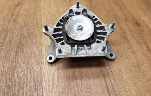 Mercedes-Benz GLC X253 C253 Gearbox mount A2052402500