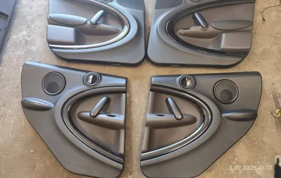 Mini Cooper Countryman R60 Door card panel trim set 14697410 9800785 9800786