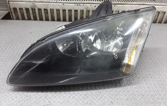Ford Focus Headlight/headlamp 4M5113W030JC
